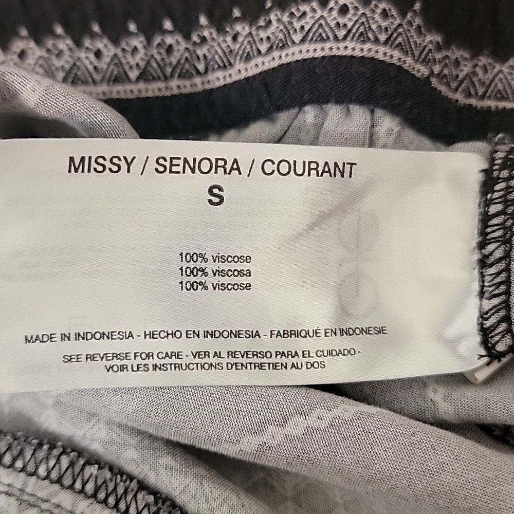 Jessica Simpson pull-on pants Size S - Picture 9 of 12